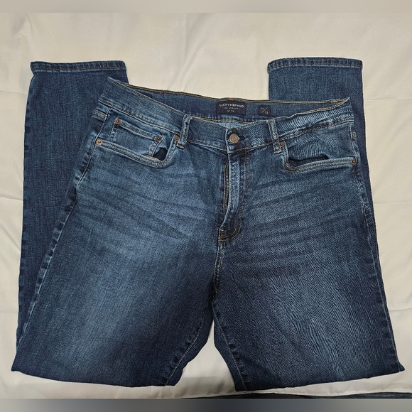 Lucky Brand Plus Size High Rise Straight Leg Jeans! - Picture 2 of 7